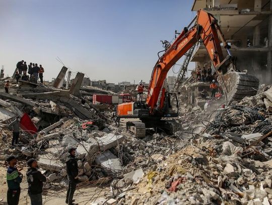 Prezydent Trump: państwa Rady Pokoju zobowiązały się przekazać 5 mld dol. na pomoc Strefie Gazy Prezydent Trump: państwa Rady Pokoju zobowiązały się przekazać 5 mld dol. na pomoc Strefie Gazy