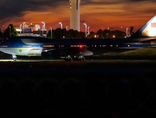 Prezydent Trump przybył do Szkocji z pięciodniową nieoficjalną wizytą (WIDEO)