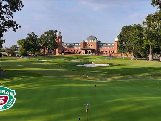 Prezydent Trump przyjedzie na turniej golfowy na przedmieściach Chicago