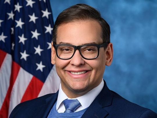 Prezydent Trump skrócił karę pozbawienia wolności byłemu kongresmenowi George'owi Santosowi