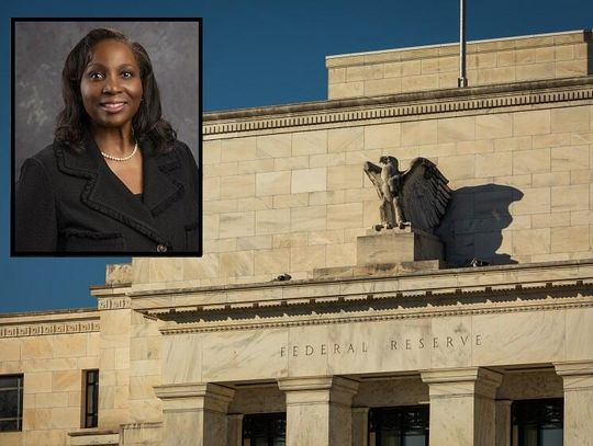 Prezydent Trump usuwa członkinię Fed w atmosferze kontrowersji