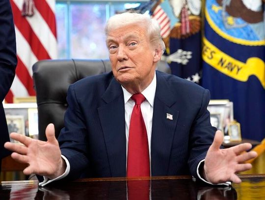 Prezydent Trump: Zełenski musi polubić plan pokojowy; nie ma kart