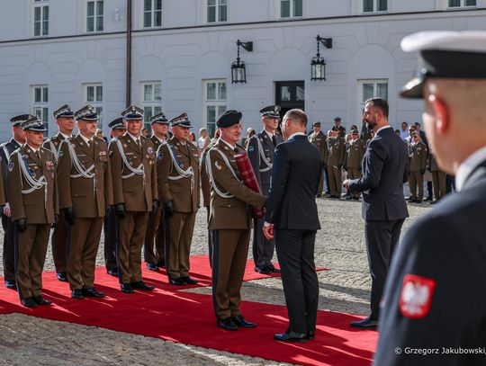 Prezydent wręczył nominacje generalskie oraz odznaczenia wojskowe