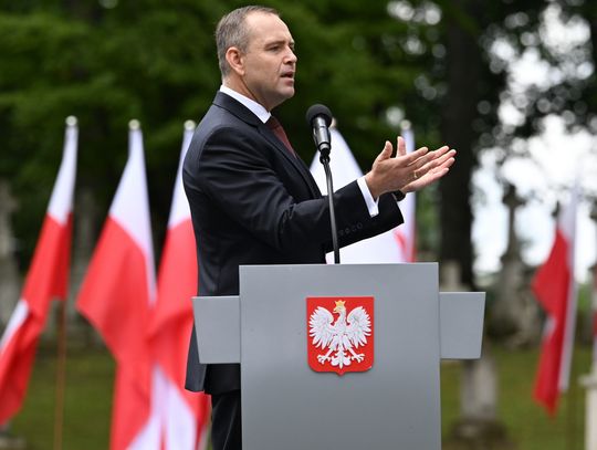Prezydent zawetował ustawę o statusie osoby najbliższej; premier: to wyraz pogardy wobec ludzi