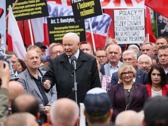 Protest PiS przed Ministerstwem Sprawiedliwości