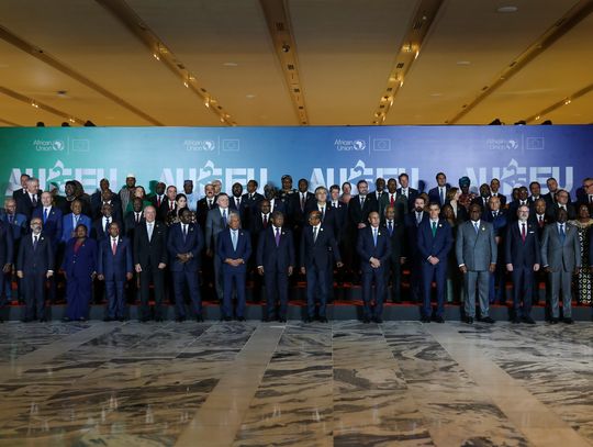 Przywódcy państw UE omówili plan pokojowy dla Ukrainy na spotkaniu w Luandzie