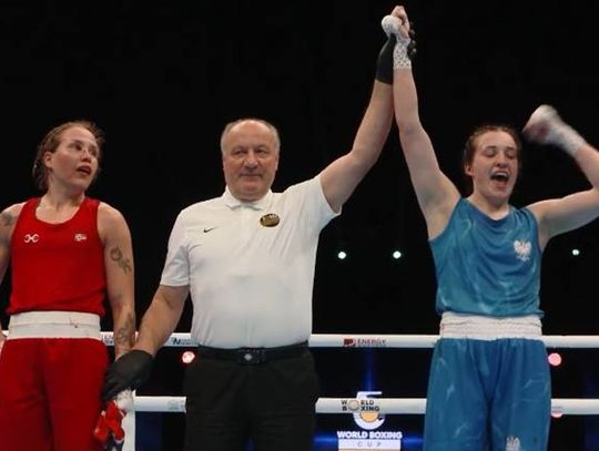PŚ w boksie - Dziubek awansowała do finału kat. 65 kg