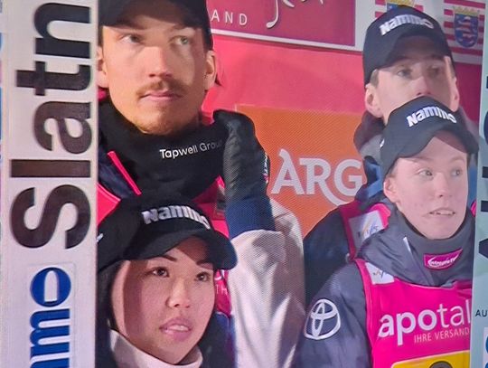 PŚ w skokach - Norwegowie wygrali konkurs mikstów w Willingen, dziewiąte miejsce Polaków