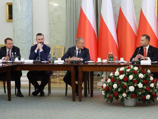 Rada Gabinetowa - poszukiwanie „wspólnych pól działania”; rozbieżności ws. finansów i budżetu