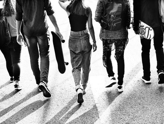 Radny Hopkins ogłasza kompromis ws. nowej godziny policyjnej dla nieletnich