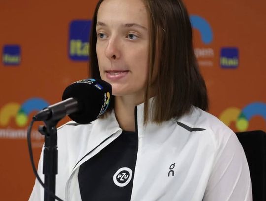 Rankingi WTA i ATP - Świątek nadal druga, ale Gauff jest coraz bliżej. Spadek Hurkacza