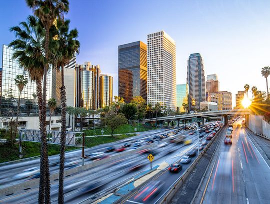 Resort sprawiedliwości pozwał władze Los Angeles w związku z polityką migracyjną miasta