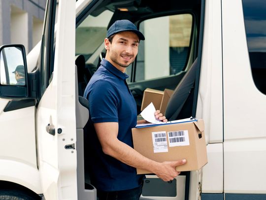 Rosnące oczekiwania klientów a logistyka e-commerce