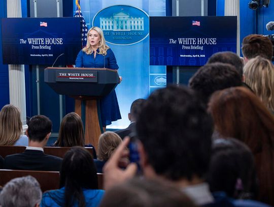 Rozmowy USA-Iran: chaos informacyjny na kilka godzin przez końcem rozejmu