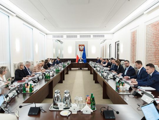 Rząd Donalda Tuska: 26 ministrów, z czego 7 ministrów bez teki