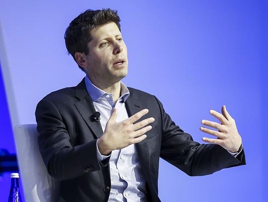 Sam Altman wraca na stanowisko dyrektora generalnego OpenAI i prezentuje nowy zarząd