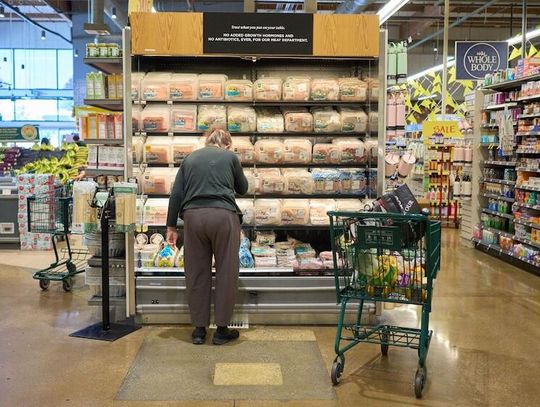 Sędziowie nakazali administracji uwolnienie funduszy na program pomocy żywnościowej