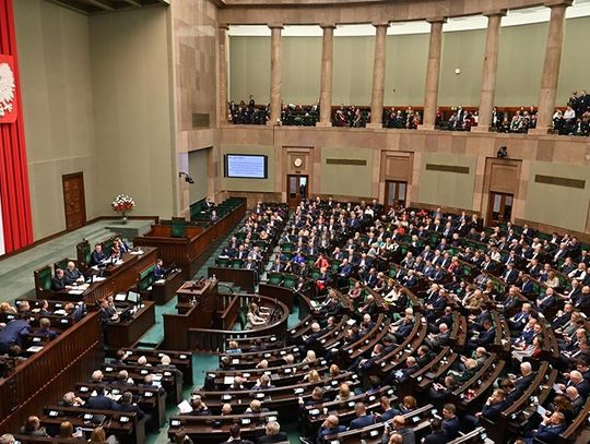 Sejm: przekazanie prezydentowi do podpisu ustawy budżetowej na 2024 r. ma nastąpić 29 stycznia 2024 r.