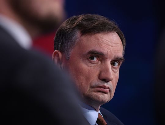 Sejm uchylił immunitet Zbigniewowi Ziobrze; wyraził zgodę na jego zatrzymanie i areszt