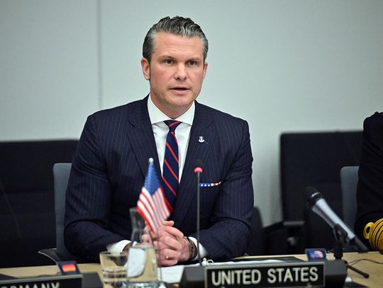 Sekretarz obrony USA w Brukseli: członkostwo Ukrainy w NATO jest "nierealne"