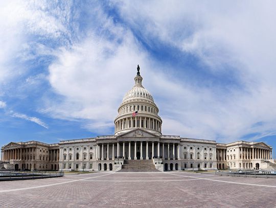 Senat po raz 14. odrzucił projekt prowizorium budżetowego; shutdown trwa rekordowo długo