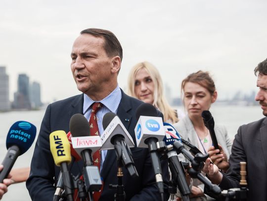 Sikorski: nie będziemy dawać twardych deklaracji, co zrobimy przy kolejnym wtargnięciu, ale ostrzegliśmy Rosję