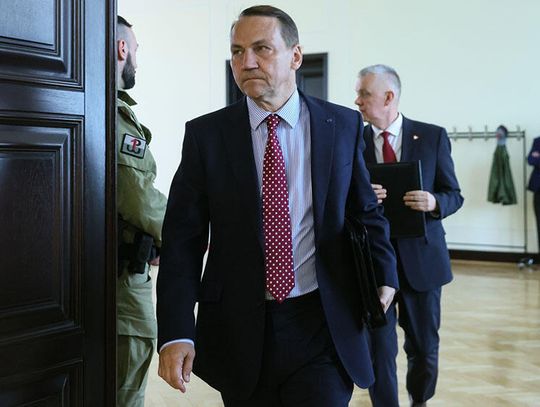 Sikorski skrytykował Hegsetha za umniejszanie roli wojsk sojuszniczych w Afganistanie