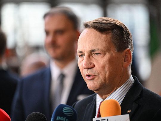 Sikorski: straszenie Polaków Unią Europejską jest oblaniem testu na patriotyzm