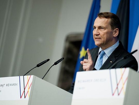 Sikorski w "The Guardian": dozbrojenie Europy jest niezbędne do pokonania Rosji