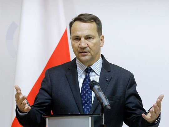 Sikorski: Zrobimy wszystko, by nie stać się znów kolonią Rosji