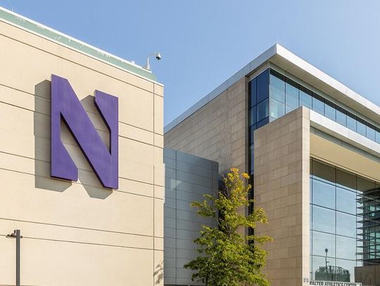 Śmiertelny wypadek na kampusie Northwestern University, pracownik spadł z dachu
