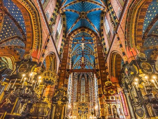 Spór o lekcje religii, edukację zdrowotną i komisję ds. pedofilii