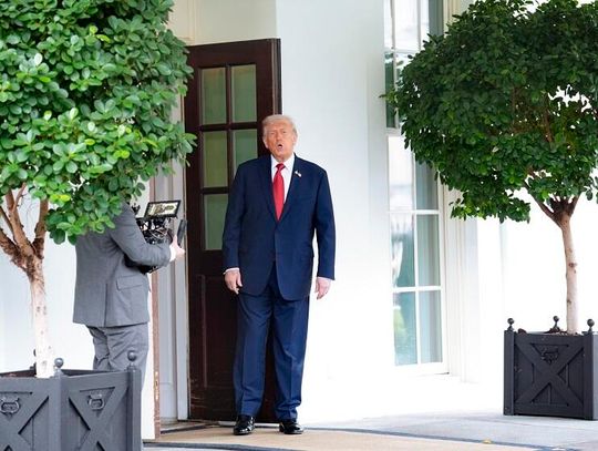 Spotkanie prezydenta i liderów Kongresu ws. dalszego funkcjonowania rządu federalnego