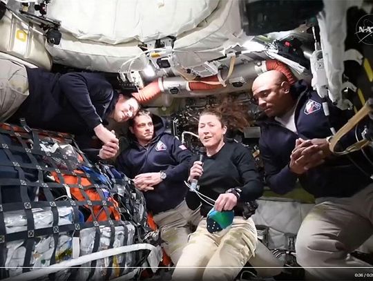 Statek Orion z załogą misji Artemis II wyruszył w stronę Księżyca