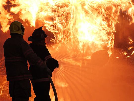 Straszyli pożarem, żeby wywabić właścicieli i okraść dom w Park Ridge