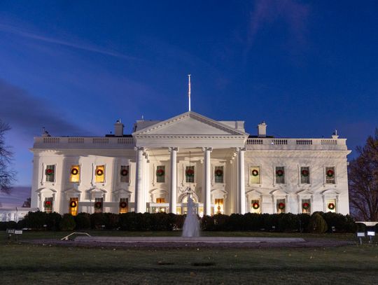 Strategia Bezpieczeństwa Narodowego: celem strategiczna stabilność z Rosją i koniec rozszerzenia NATO