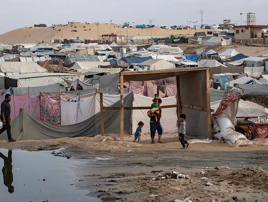 Strefa Gazy. Rafah - gigantyczny obóz dla uchodźców, możliwa kryjówka Hamasu - czeka na izraelską ofensywę