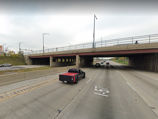 Strzały na autostradzie I-57 na południu Chicago