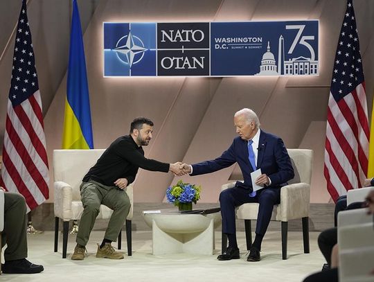 Szczyt NATO. Biden ogłosił na spotkaniu z Zełenskim nowy pakiet pomocy wojskowej dla Ukrainy