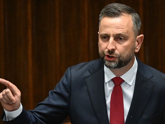 Szef MON: zasady użycie broni są inne w czasie pokoju i wojny, gdyby rakieta była zagrożeniem - zestrzelono by ją