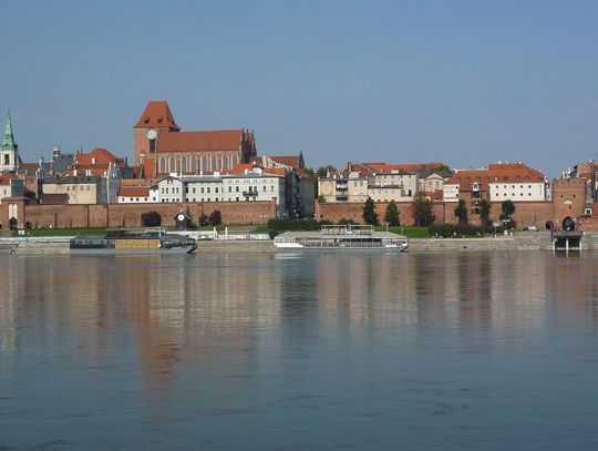 Toruń. Prokuratura wszczęła dochodzenie ws. znieważenia zwłok na Bulwarze Filadelfijskim