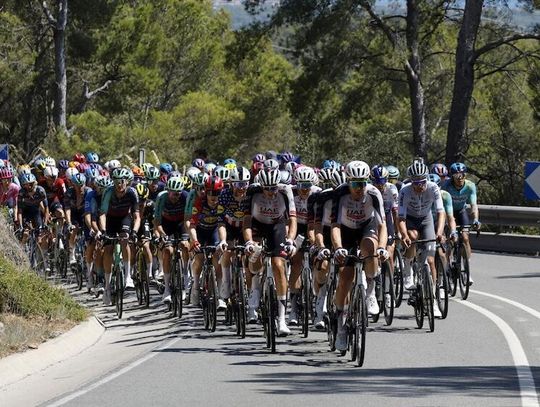 Tour de France - Duńczyk Vingegaard pierwszym liderem