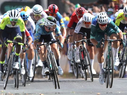 Tour de France - Philipsen z kolejnym etapowym triumfem, Vingegaard liderem