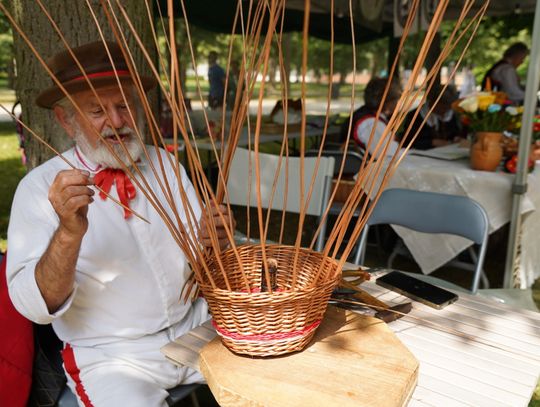 Tradycja plecionkarstwa z Polski trafiła na listę dziedzictwa UNESCO