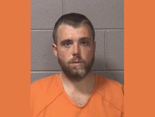 Tragedia w Sycamore: syn oskarżony o zamordowanie rodziców – wcześniej matka prosiła sąd o ochronę