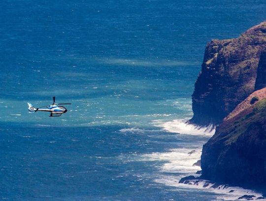 Tragiczny wypadek śmigłowca na Hawajach: nie żyją trzy osoby, dwie trafiły do szpitala