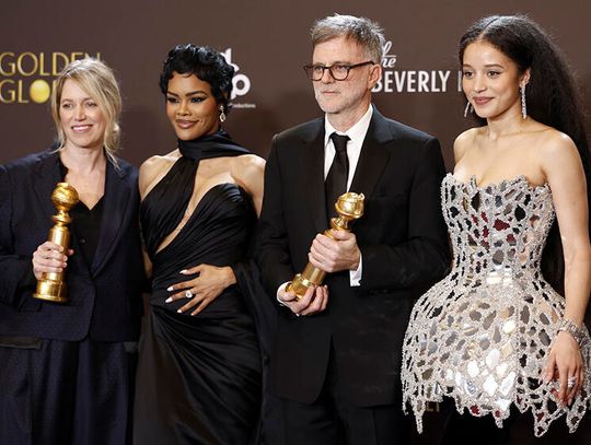 Triumf Paula Thomasa Andersona na gali Złotych Globów (WIDEO)