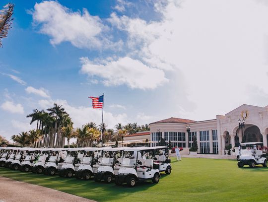 Trump chce przekształcić swój klub golfowy na Florydzie w ośrodek prezydencki