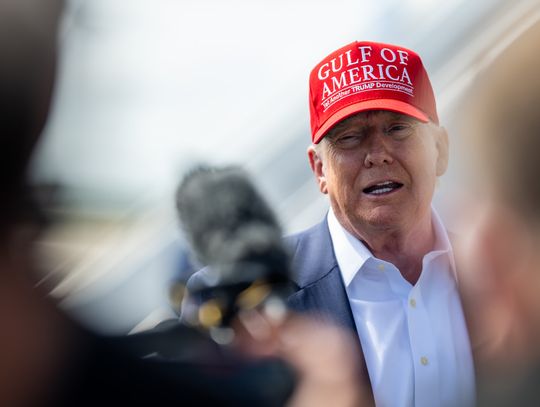 Trump deklaruje, że "uratuje" Nowy Jork przed "komunistą" Mamdanim