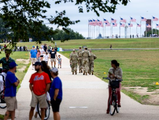 Trump ogłosił, że będzie wieczorem patrolował ulice Waszyngtonu